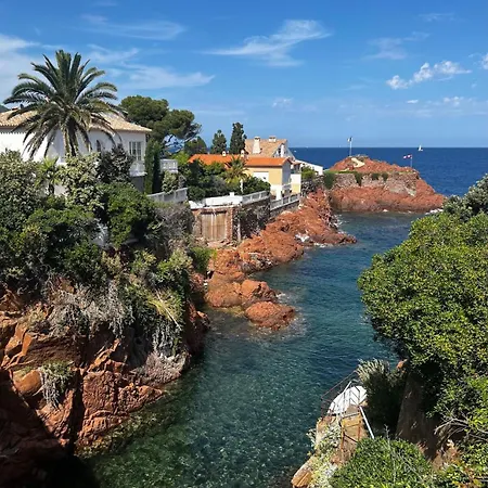 Bohème With Seaview&private Garden, Antheor *