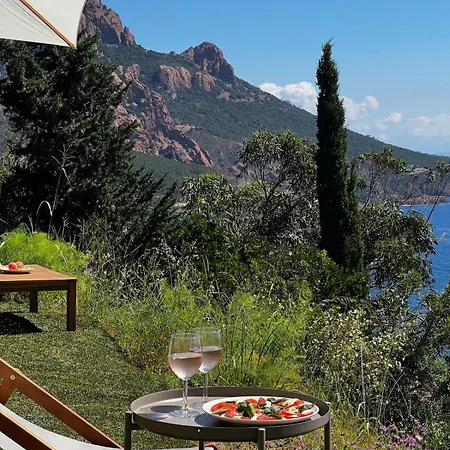 Bohème With Seaview&private Garden, Antheor