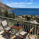 Boheme With Seaview & Private Garden, Antheor Apartment Saint-Raphael (Var)