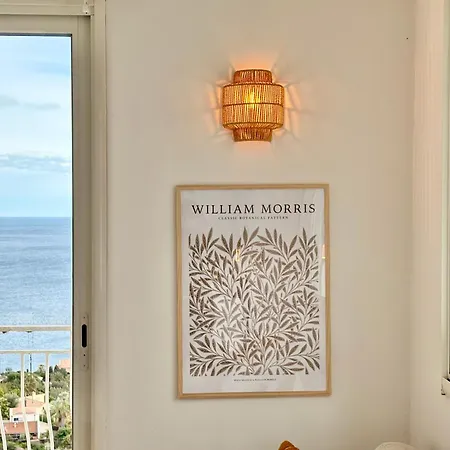 Apartment Boheme With Seaview & Private Garden, Antheor