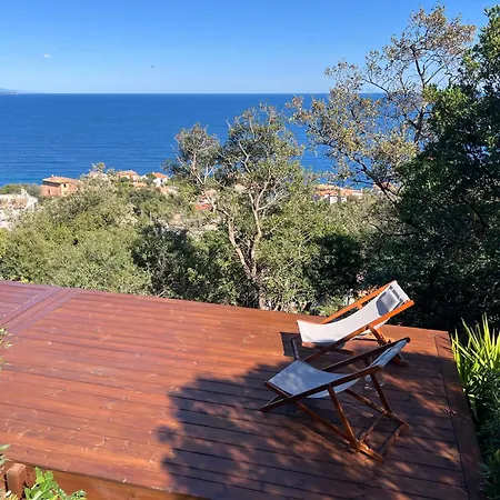 Boheme With Seaview & Private Garden, Antheor