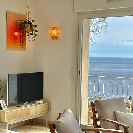 Boheme With Seaview & Private Garden, Antheor